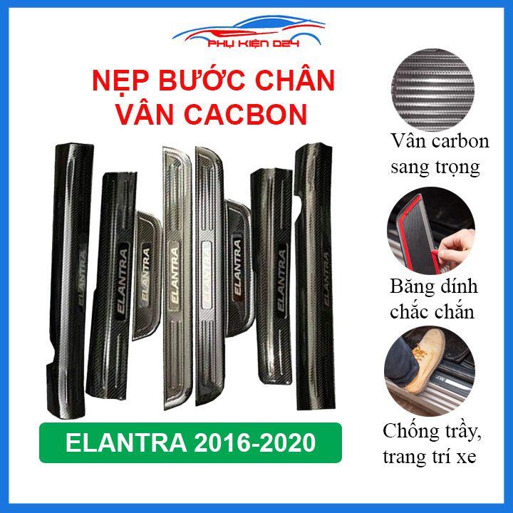 Bộ nẹp bước chân trong ngoài vân Cacbon xe Elantra 2016-2017-2018-2019-2020 chống trầy làm đẹp ô tô