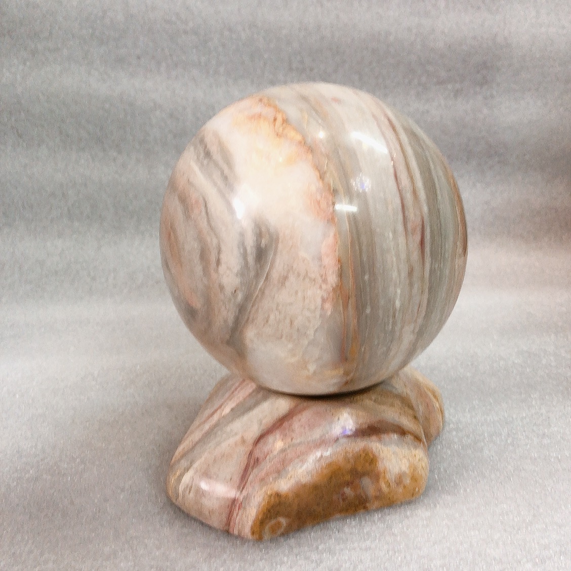 Cầu bi phong thủy đá tự nhiên 100% canxit nhiều màu dịu đá Việt Nam