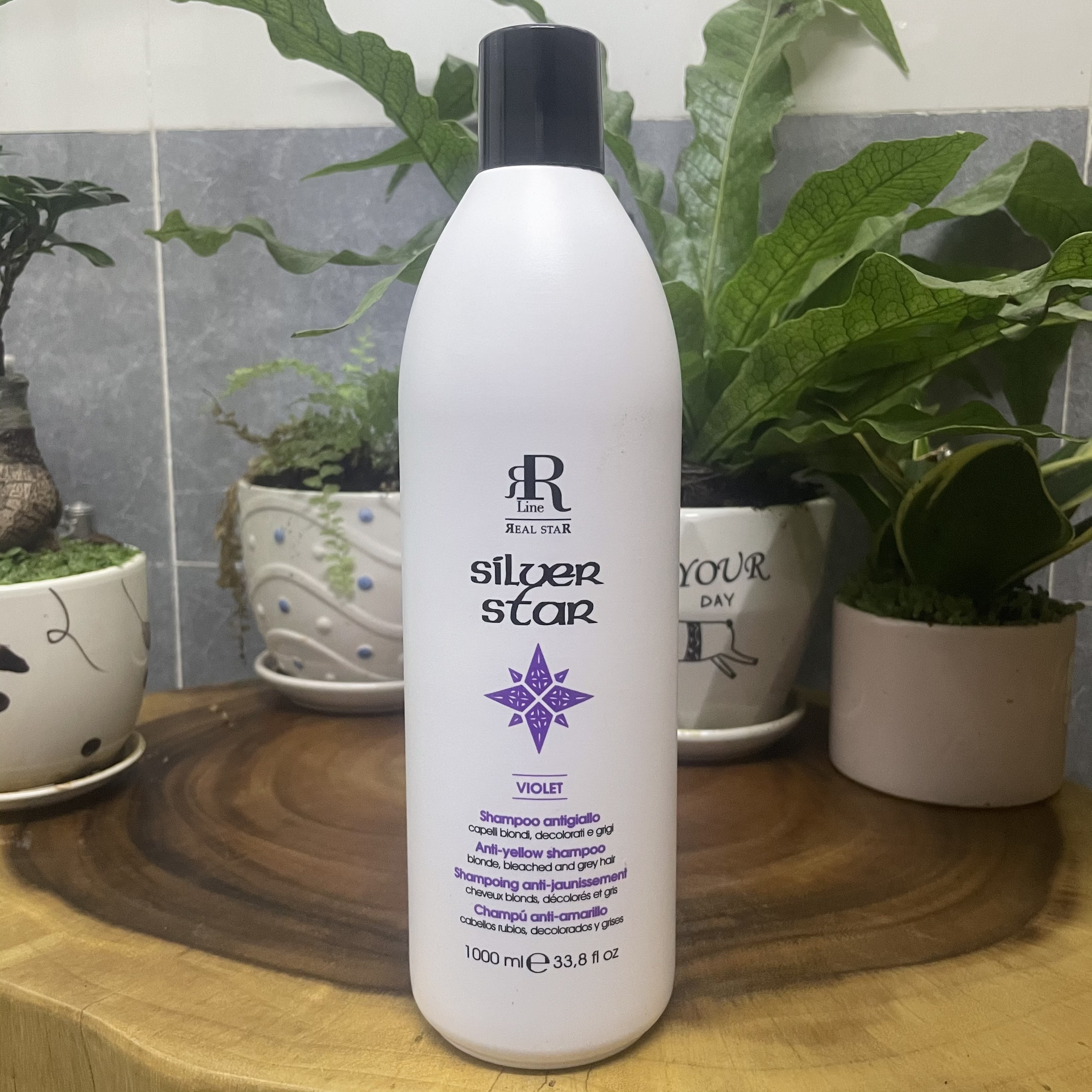 Dầu gội tím khử vàng chăm sóc và làm sáng màu tóc RRline Therapy Sliver Shampoo 1000ml