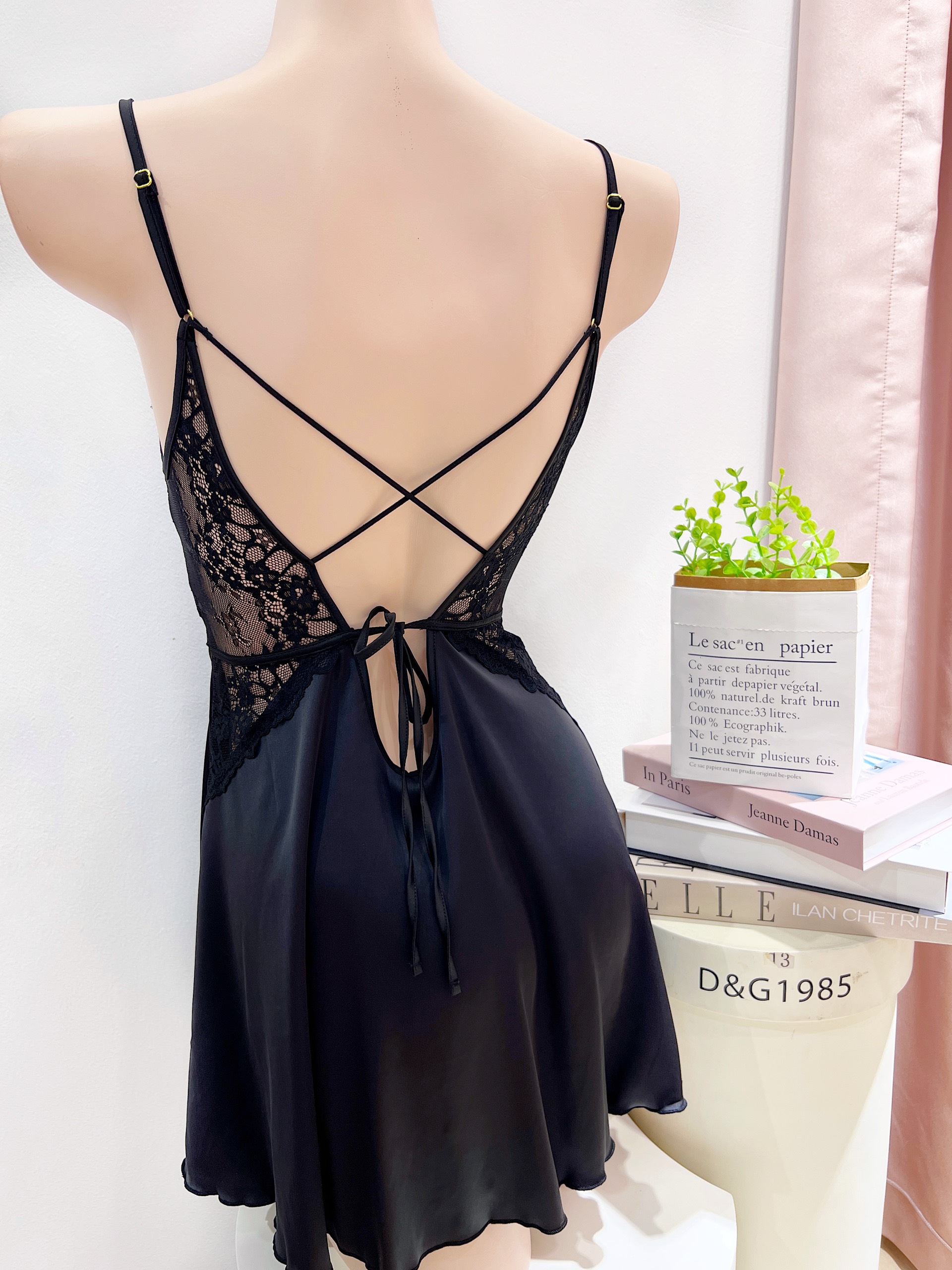 Váy Ngủ Trơn Đan Dây (Không kèm áo choàng) - B.Lingerie