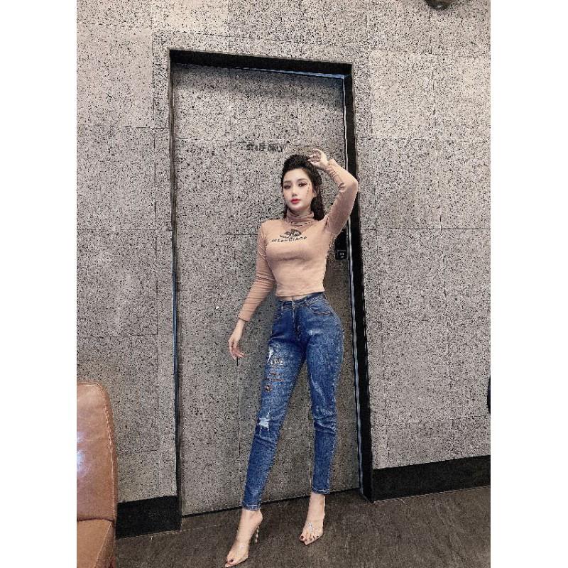 Quần Jeans Nữ Baggy Thêu Chữ Cạp Cao