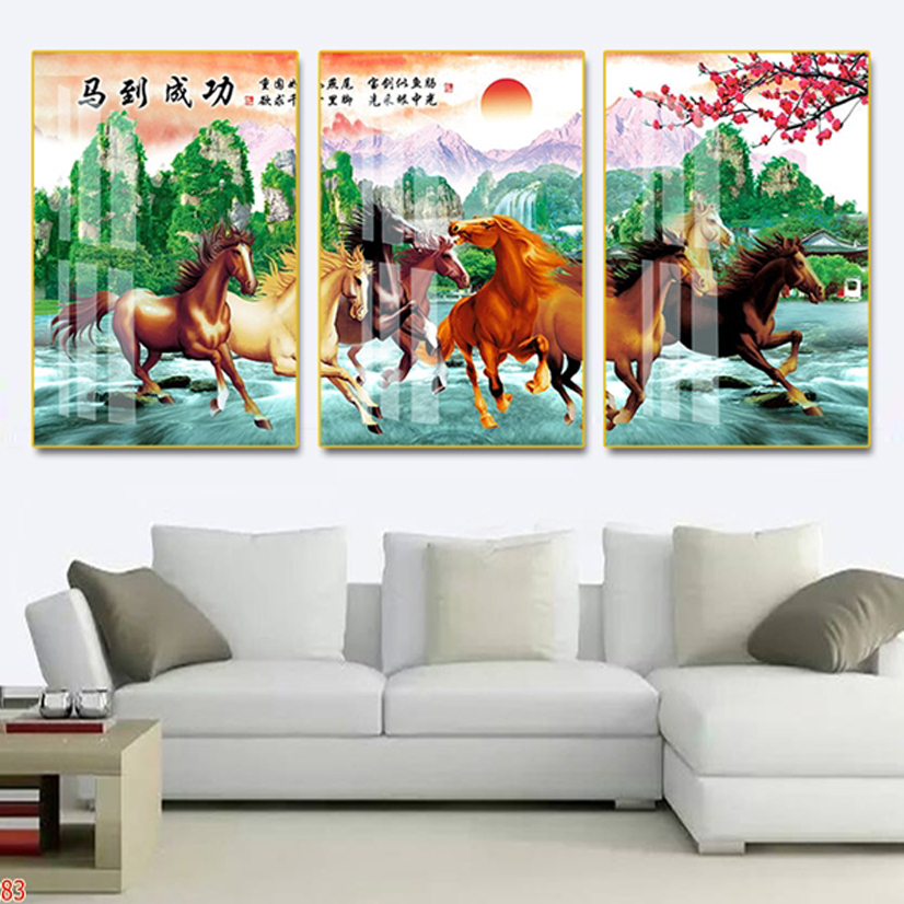 Bộ 3 Tranh Canvas Động Vật Phong Thủy - Tranh Tám Con Ngựa Chạy Tuyệt Đẹp