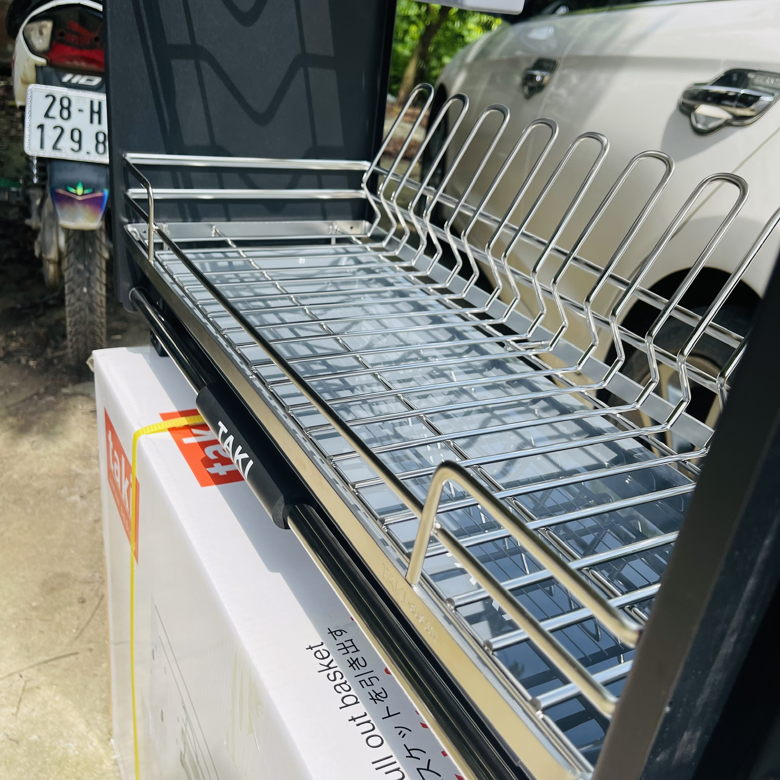 Kệ Chén Nâng Hạ TAKI Nan OVAL INOX KHÔNG GỈ 304 - Mẫu Mới 2023 - Bảo Hành Viễn - Có Thợ Lắp