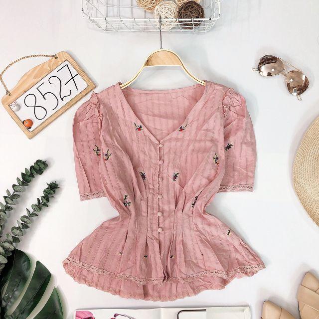 ÁO NÚT BỌC THÊU HOA NHÚN EO - ÁO KIỂU PEPLUM XẾP LY