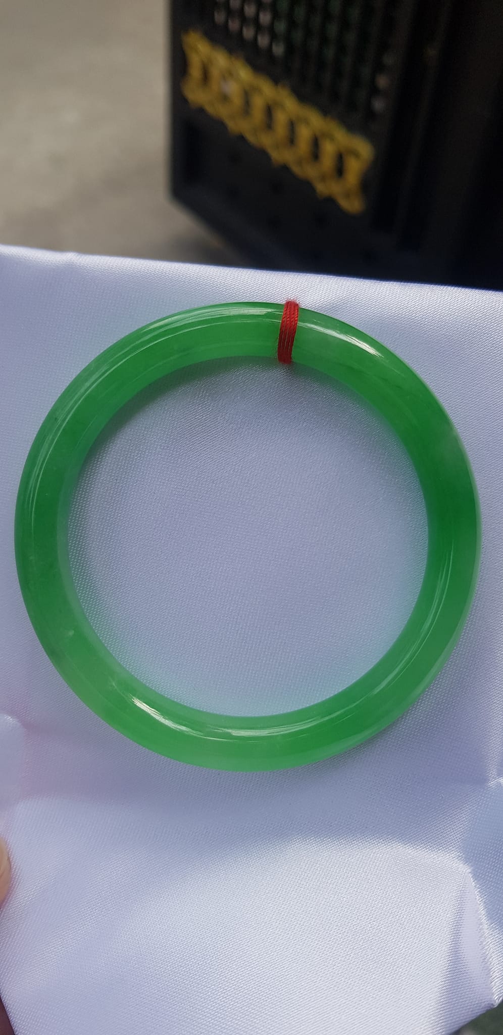Vòng tay nữ đá cẩm thạch Lý Sịn A 55mm x cọng 8mm Màu Xanh lý tươi bóng đều đẹp Nữ 54kg - 63kg đeo mệnh Mộc mệnh Hỏa mệnh Thủy ạ