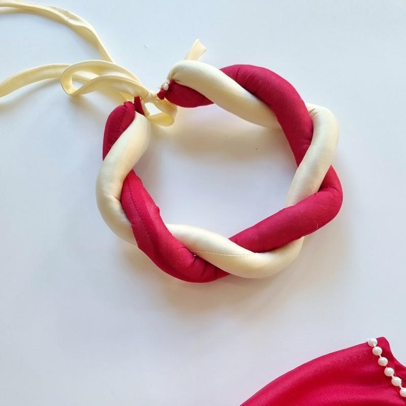 Áo dài đỏ bé gái tặng kém mấn rất xinh cho mùa lễ,tết