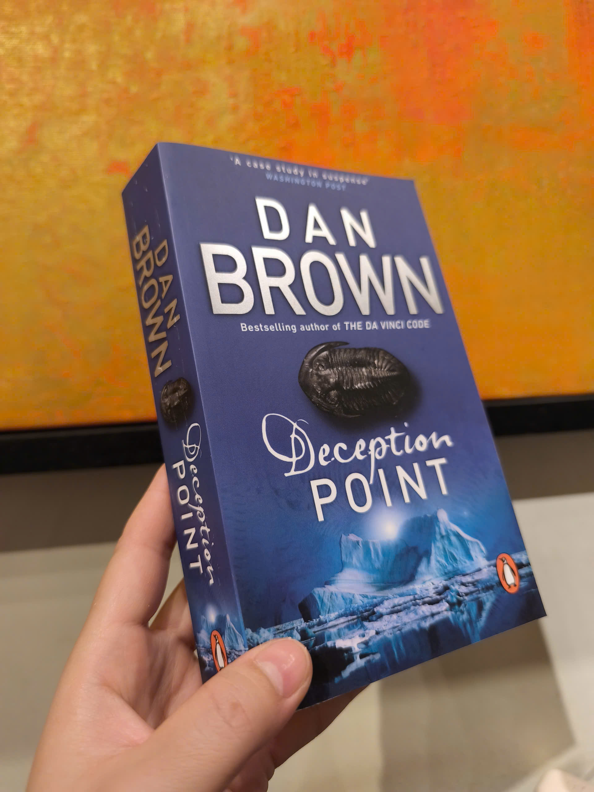 Sách - Deception Point by Dan Brown - Fiction| Thriller| Mystery