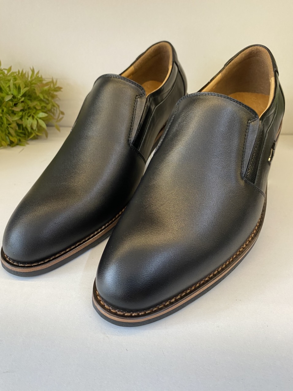 Giày Tây Nam Da Bò Giày Công Sở Nam Không Dây Màu Đen-T05 Giày SAGO’S Có Size 45