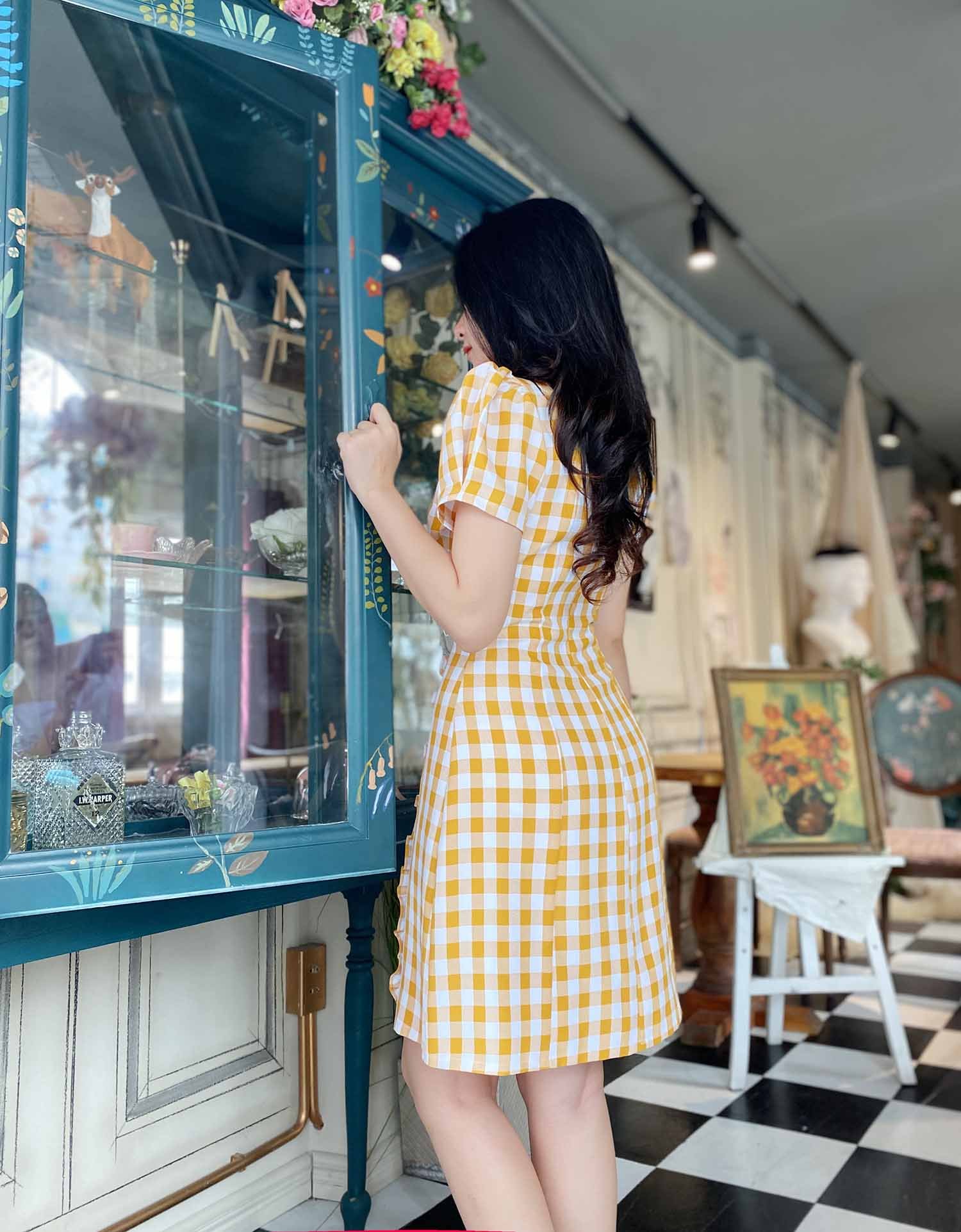 Đầm công sở caro vàng thiết kế bánh bèo dáng chữ a trẻ trung hợp đi làm đi  eo tôn dáng
