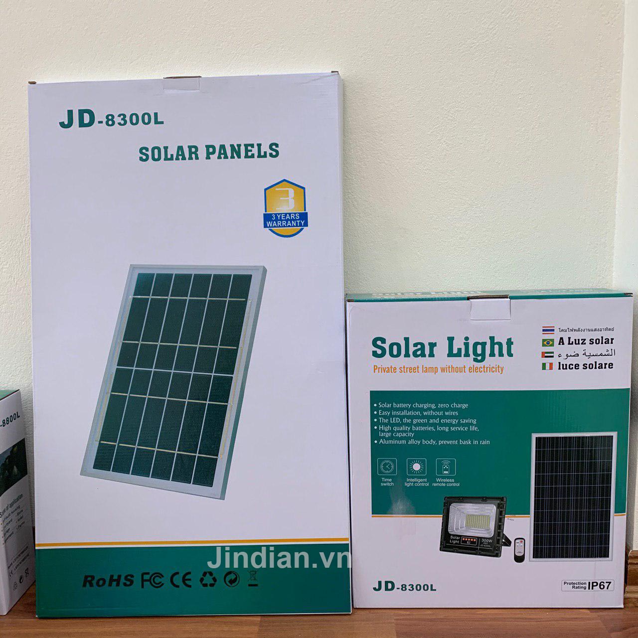 ĐÈN NĂNG LƯỢNG MẶT TRỜI 300W JINDIAN JD-8300L - HÀNG CHÍNH HÃNG