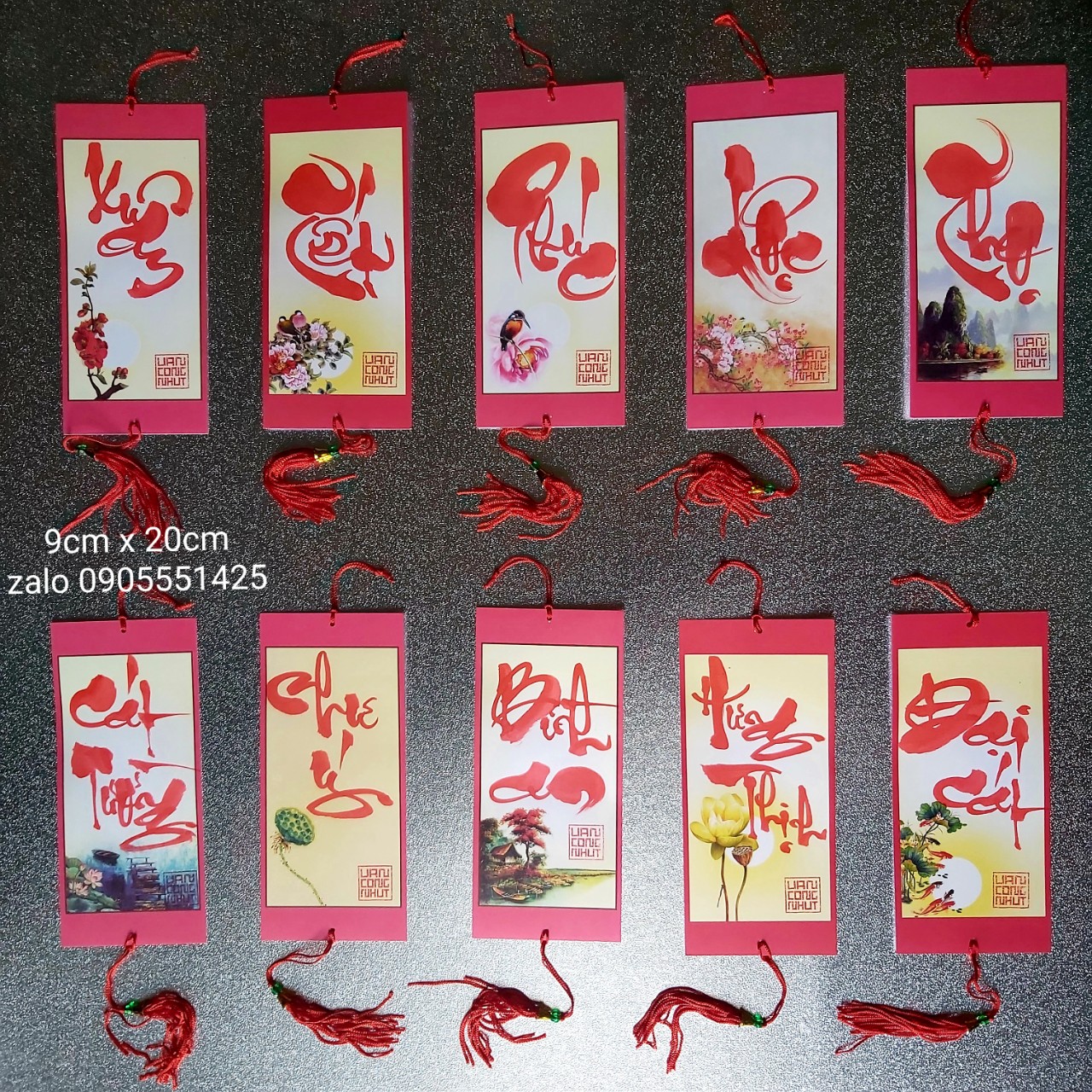 Bộ 10 tấm thiệp mi ni trang trí tết kèm tua. kích thước 9cm x20cm