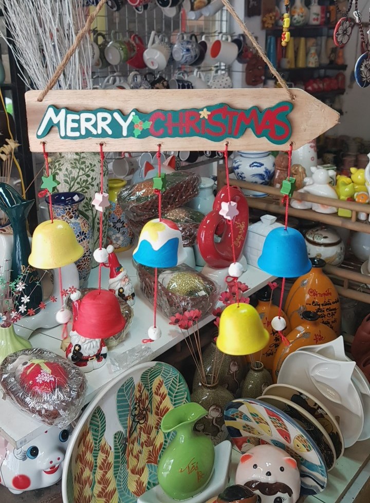 Bảng trang trí, bảng chuông Merry Christmas dùng để trang trí, decor không gian tiệc Giáng sinh, Noel, hàng handmade. Giao từ HCM