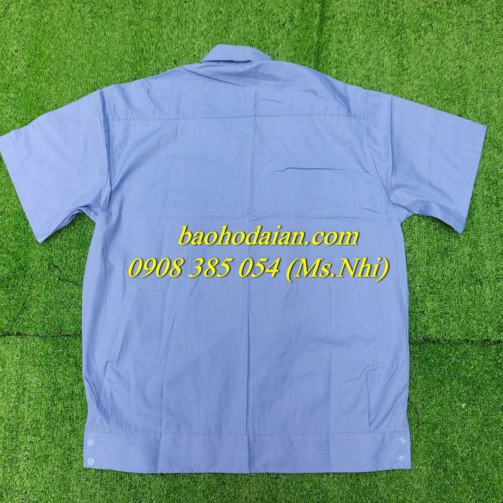 Áo bảo vệ tay ngắn màu xanh dương có bo eo- Hình thật