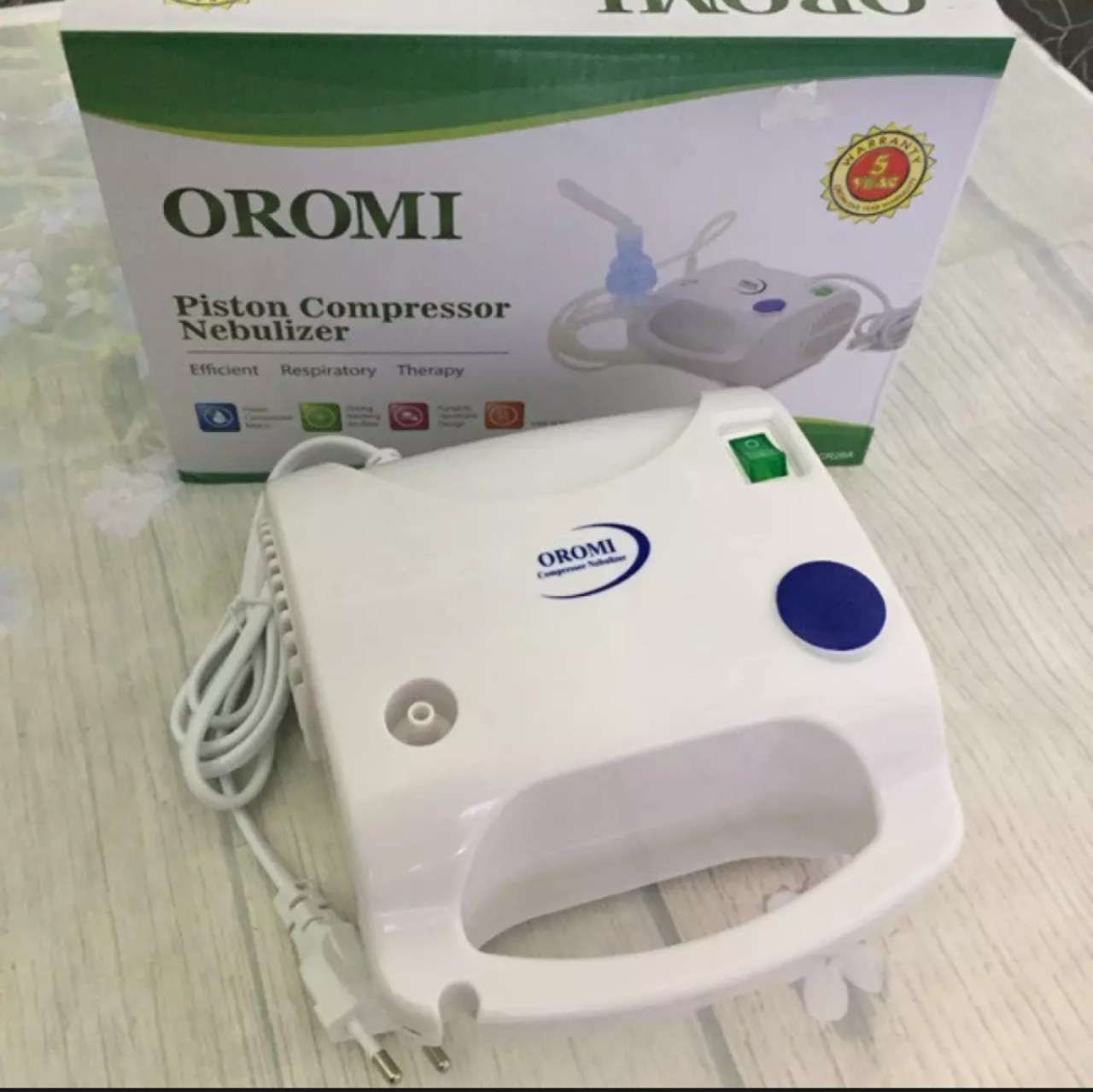 Máy xông mũi họng khí dung oromi Chuyên điều tri viêm phổi, vêm phế quản, viem xoang hiệu quả tại nhà