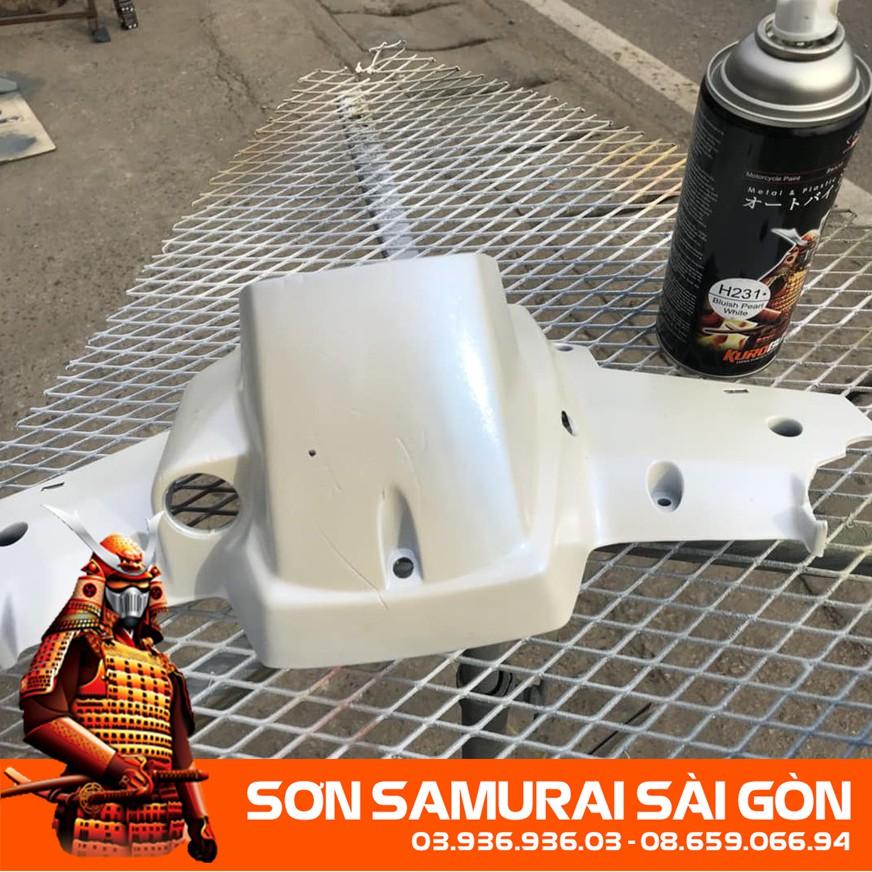 Sơn SAMURAI KUROBUSHI H231* màu trắng ánh xanh chính hãng dành cho xe máy