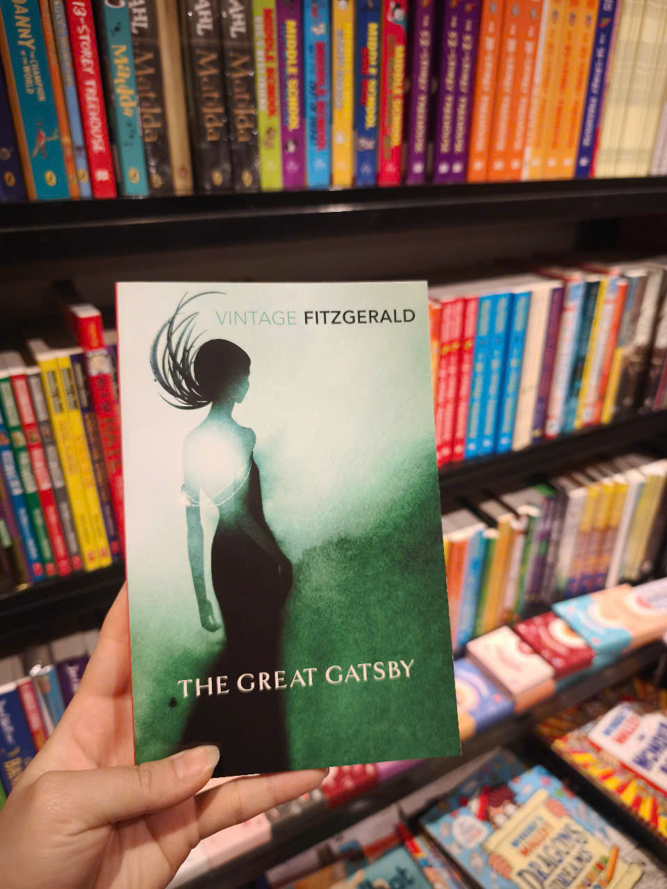 Sách - The Great Gatsby by F Scott Fitzgerald - Sách Ngoại văn kinh điển - English Book - Nhập khẩu UK