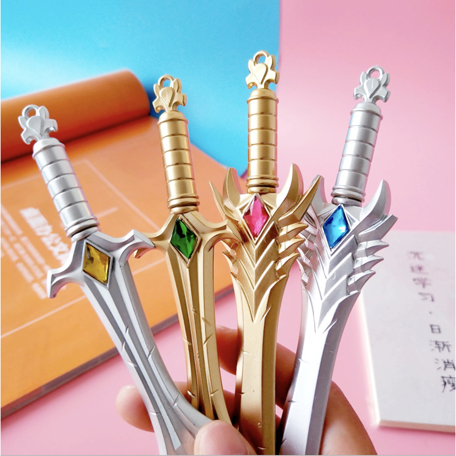COMBO 3 Chiếc Bút Bi Viết Tạo Hình Kiếm Liên Minh Huyền Thoại Độc Đáo - Bút Bi Nước Văn Phòng Mực Đen