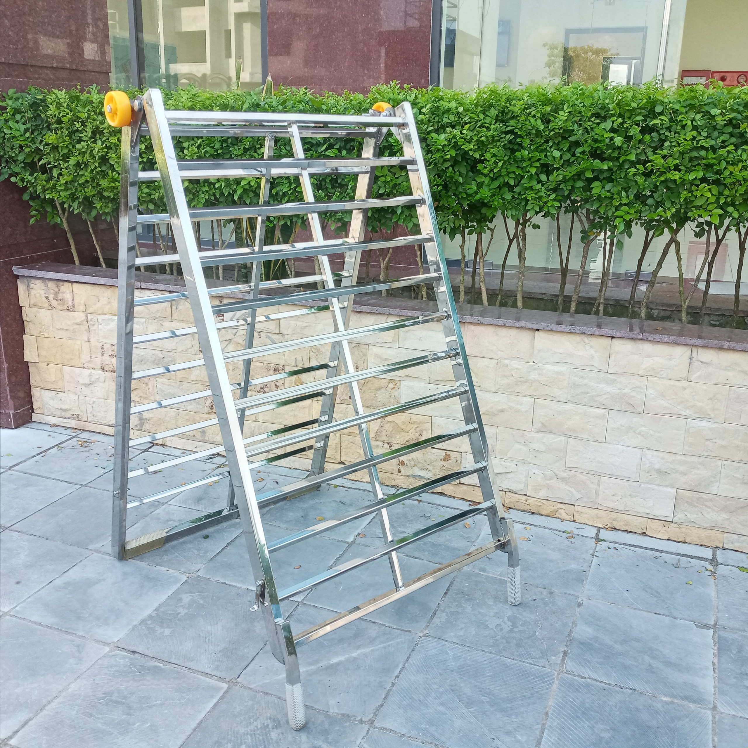 Thang đi xe máy lên xe bán tải , xe tải .Kt 225 x 66 cm