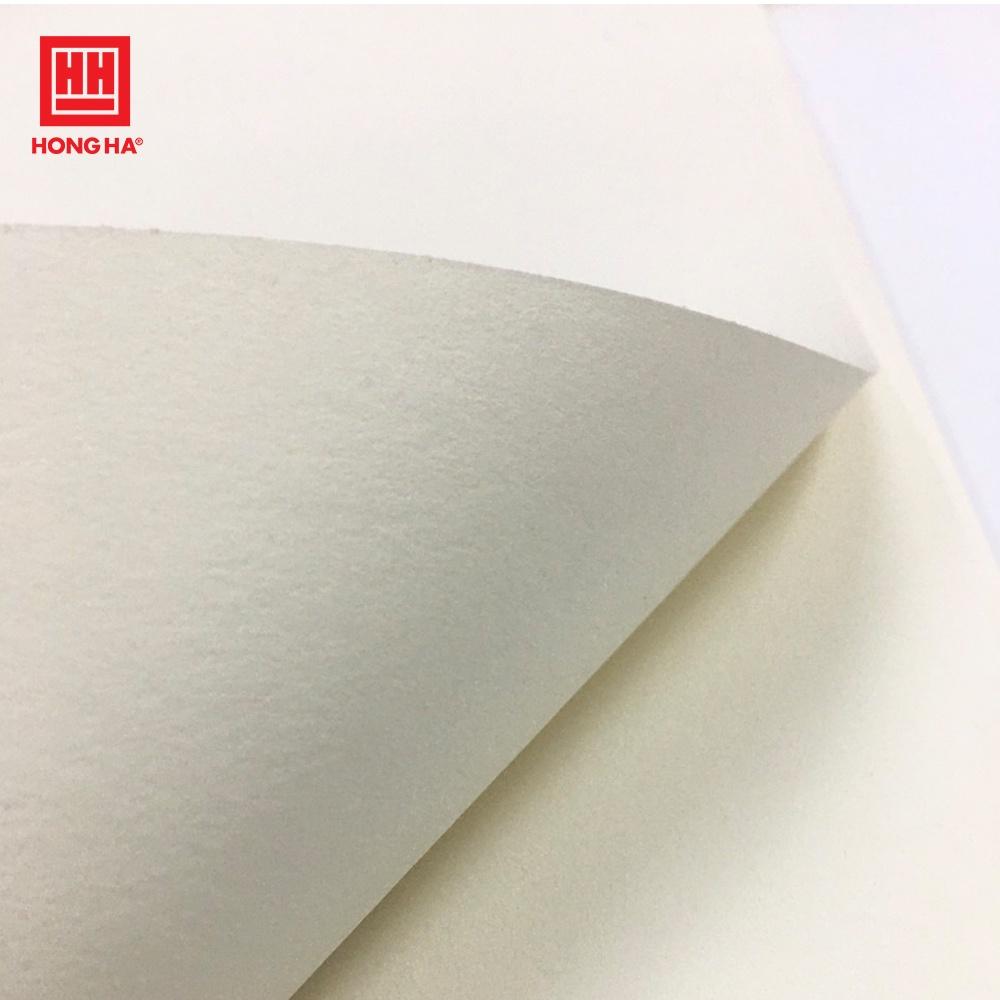 Giấy vẽ Hồng Hà định lượng 100gsm độ trắng tự nhiên (4943)