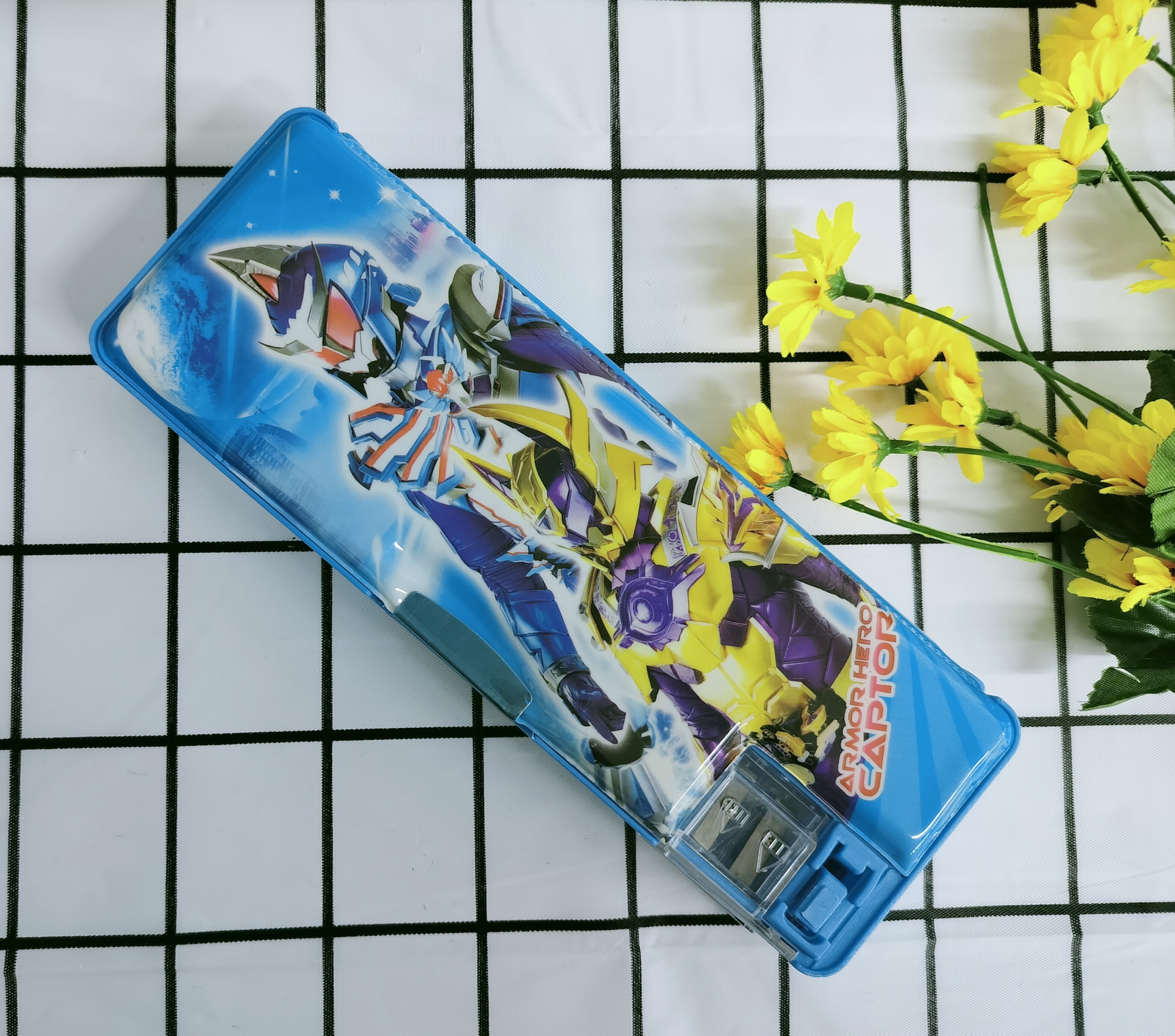 Hộp bút cute dành cho bé trai