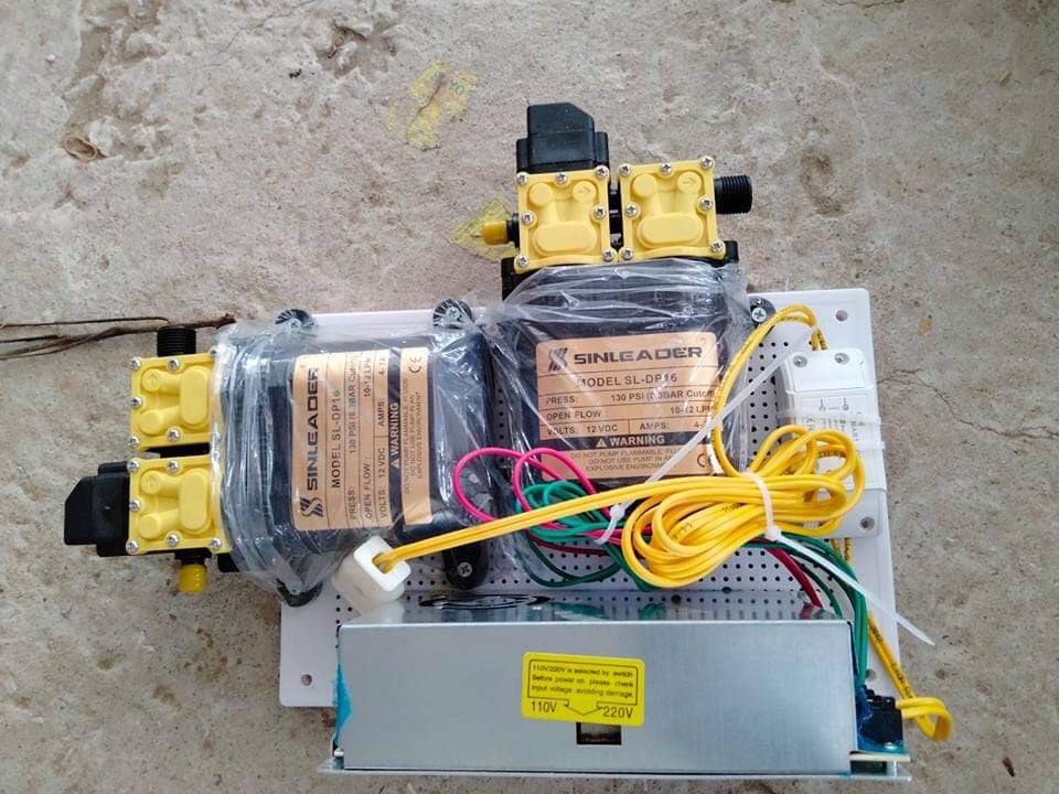 Bộ phun sương tự động 2 bơm đôi Sinleader +bơm đơn tưới cây, tưới lan 25 béc 4 hướg cho giàn 50m2
