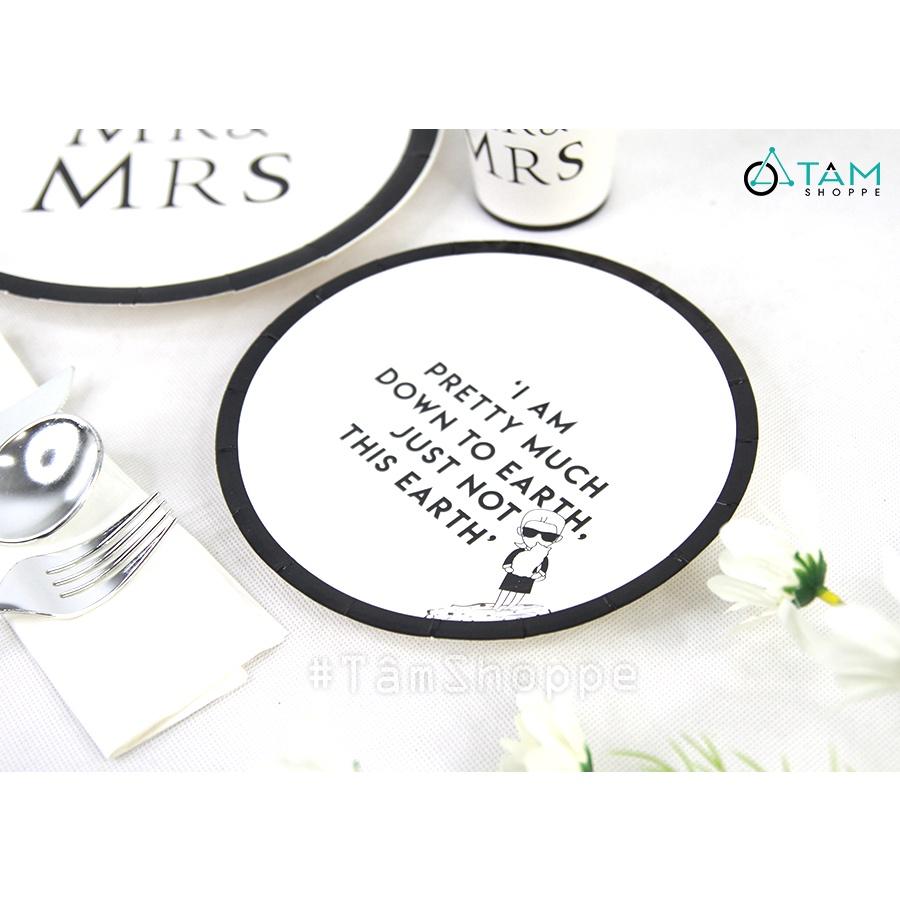 Set đồ giấy trang trí tiệc cưới Mr và Mrs màu trắng đen đơn giản SETDG-02