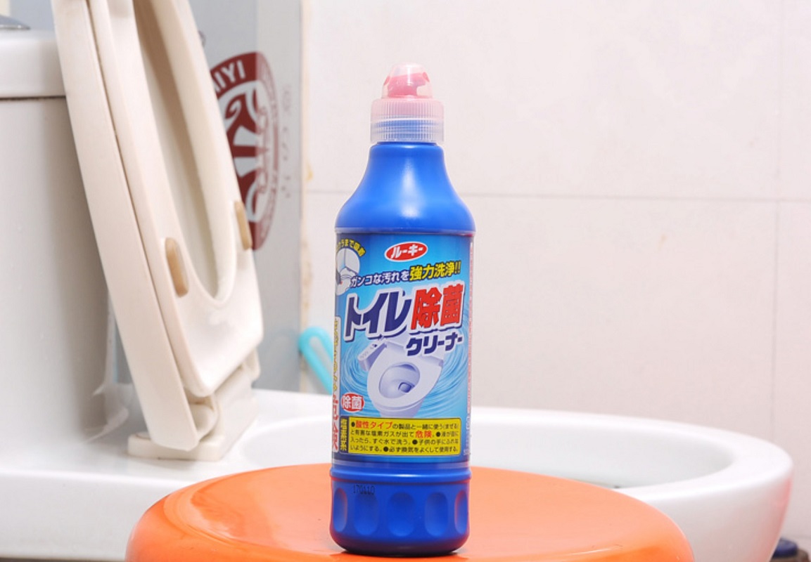 Dung dịch tẩy rửa bồn cầu siêu diệt khuẩn 500ml nội địa Nhật Bản