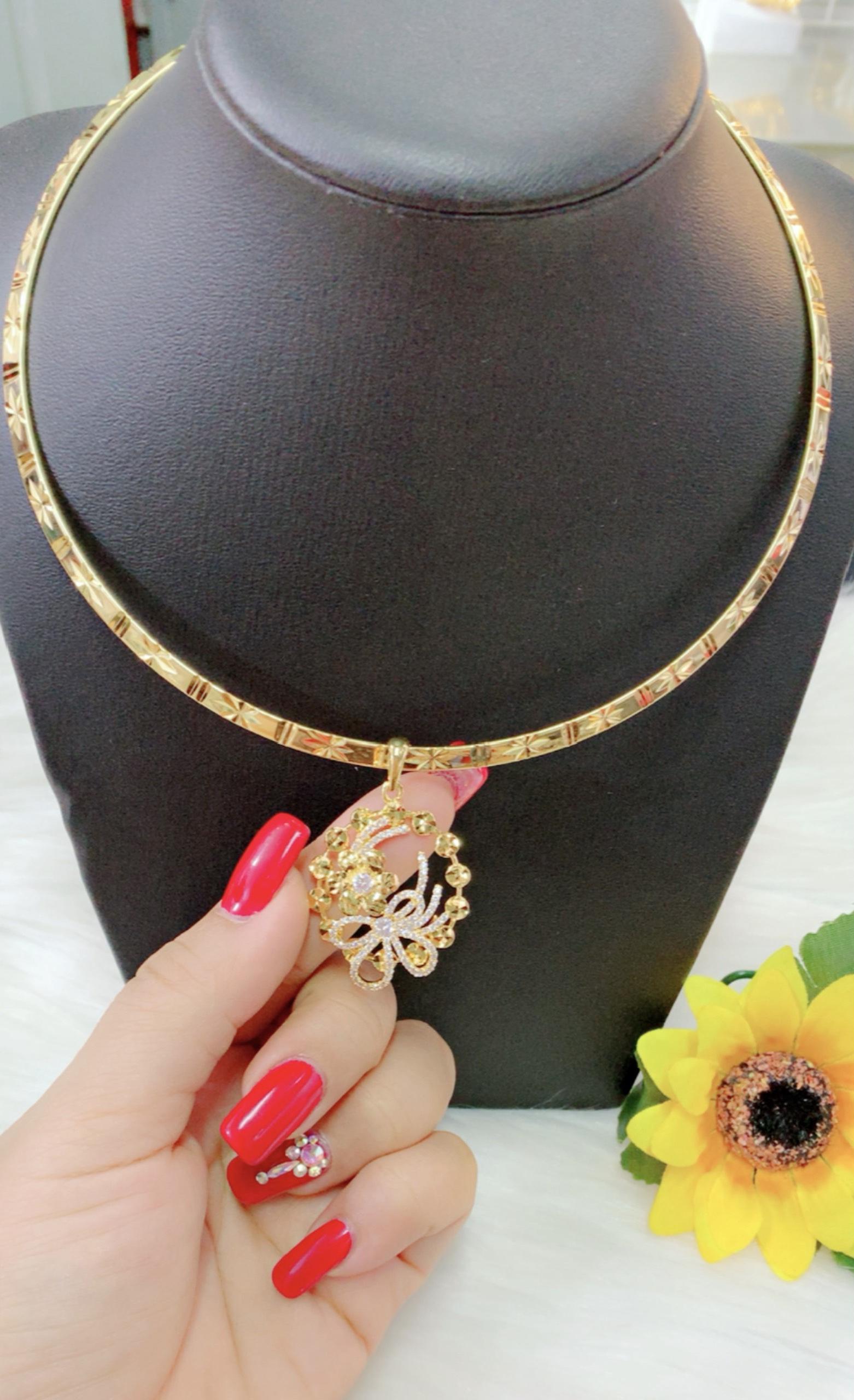 Kiềng cổ nữ xi dát vàng 18k EKPM60