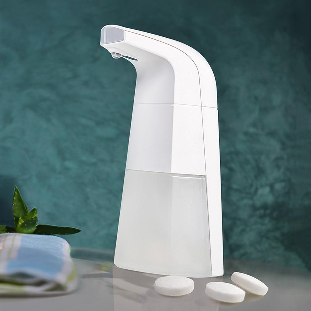 Máy rút xà phòng tự động tạo bọt với cảm biến hồng ngoại