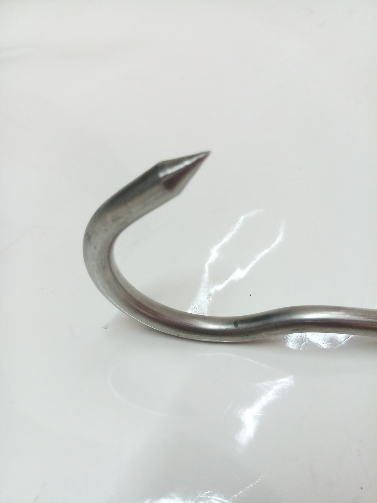 MÓC BỐC XẾP,KÉO HÀNG INOX CÁN CẦM.