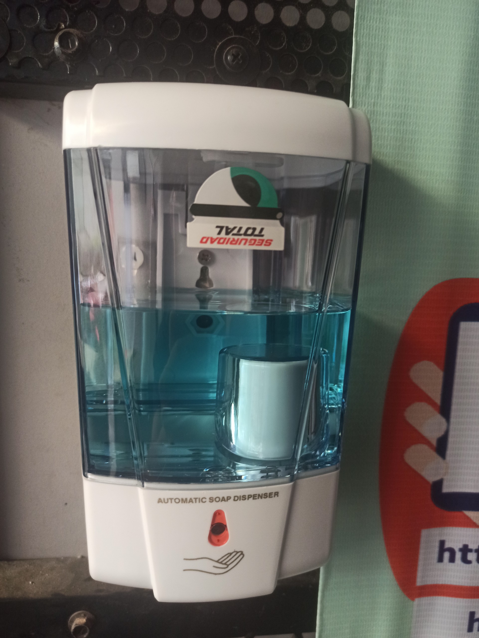 Máy rửa tay tự động - Automatic soap dispenser