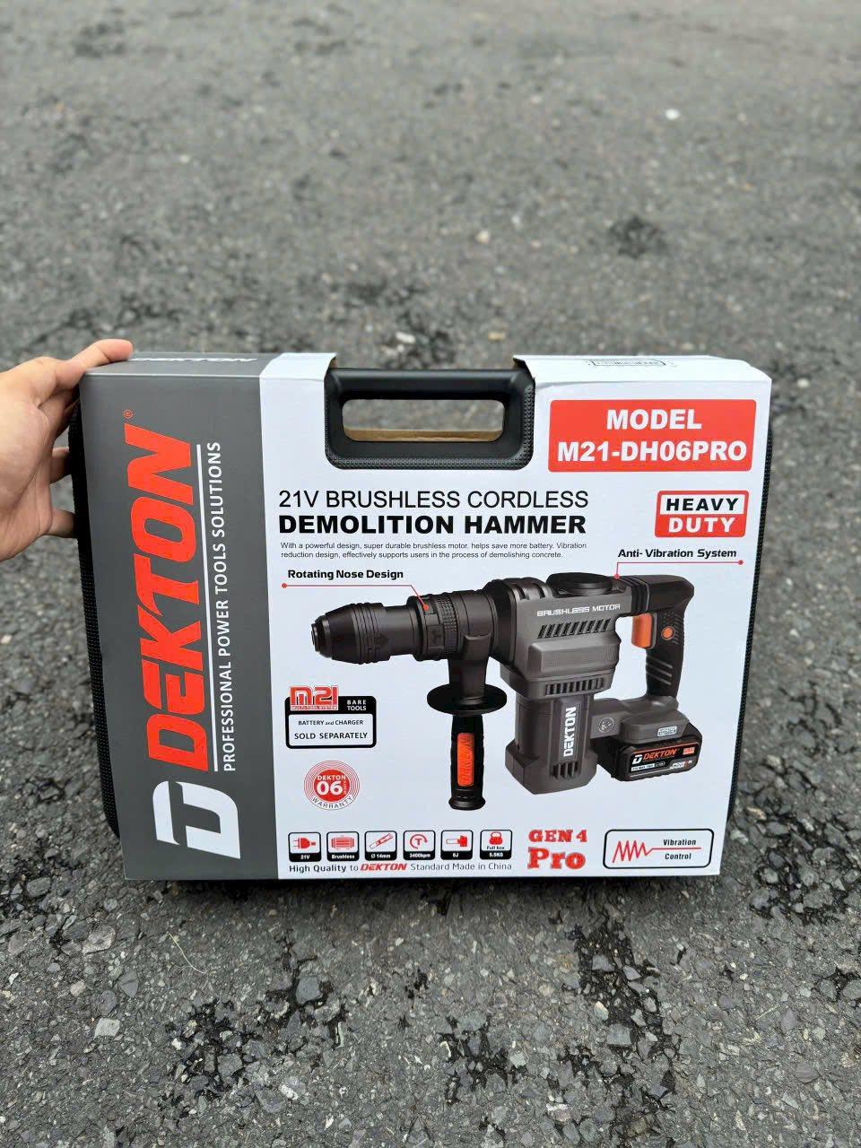 THÂN MÁY ĐỤC BÊ TÔNG PIN 6J ĐỘNG CƠ KHÔNG CHỔI THAN CÓ GIẢM RUNG M21-DH06PRO DEKTON - HÀNG CHÍNH HÃNG