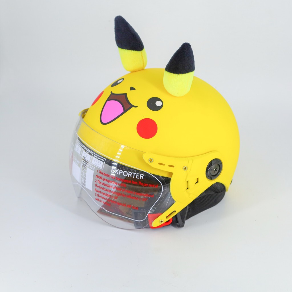 Mũ bảo hiểm bảo vệ đầu trẻ em có kính chống bụi cho bé Pikachu có tai siêu dễ thương