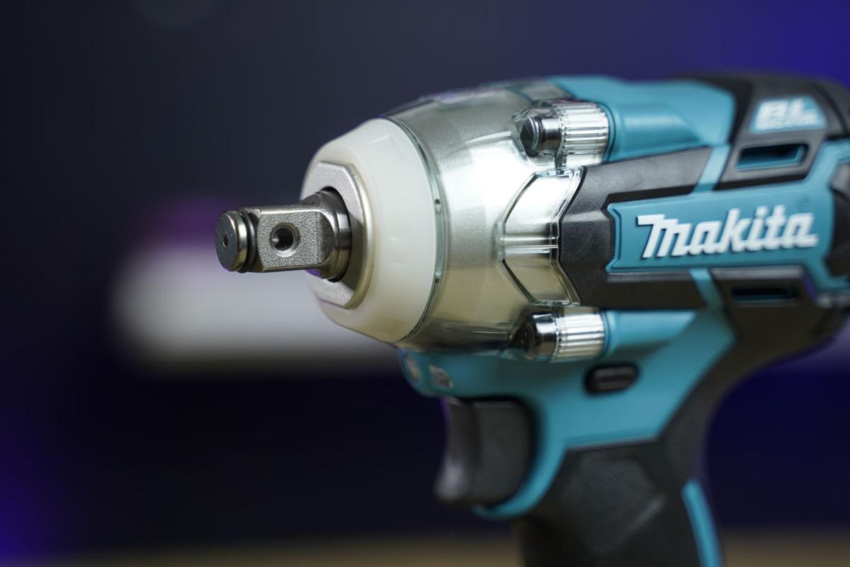MÁY SIẾT BU LÔNG DÙNG PIN MAKITA DTW285XVZ - HÀNG CHÍNH HÃNG