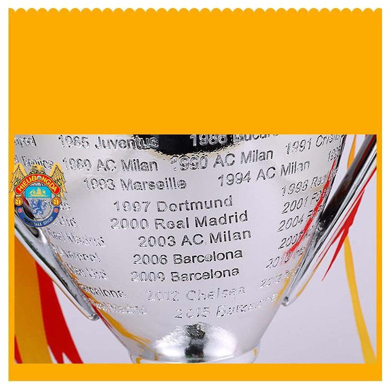 CUP C1 Champions League Châu Âu làm quà lưu niệm làm giải thưởng Cúp bóng đá cho đội Vô Địch giải đấu