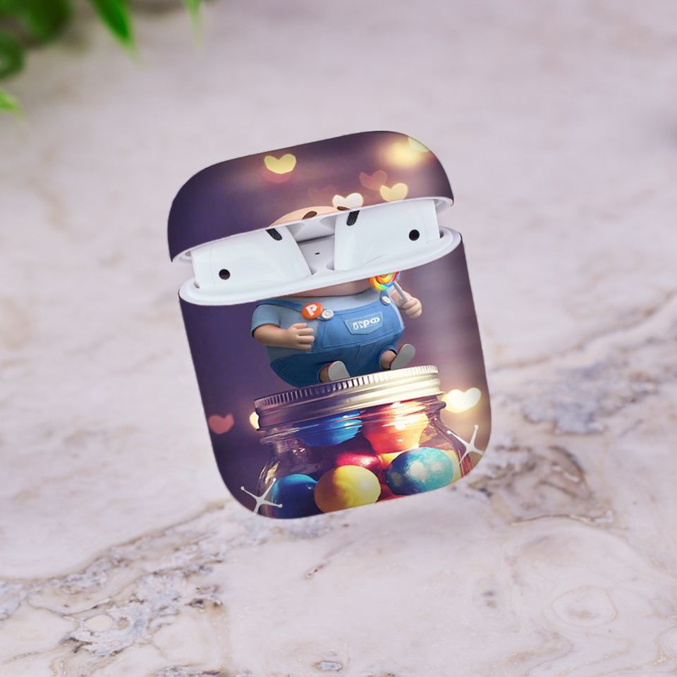 Miếng dán skin chống bẩn cho tai nghe AirPods in hình Heo con dễ thương - HEO2k19 - 022 (bản không dây 1 và 2)