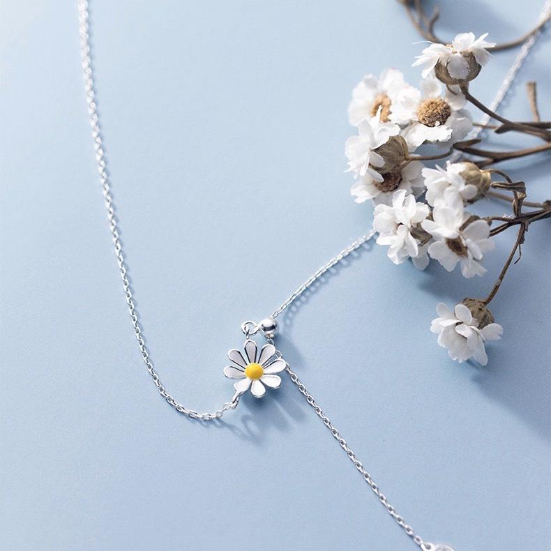 Dây chuyền bạc 925 hoa cúc nhụy vàng xinh xắn trẻ trung Dế Bạc –D4414