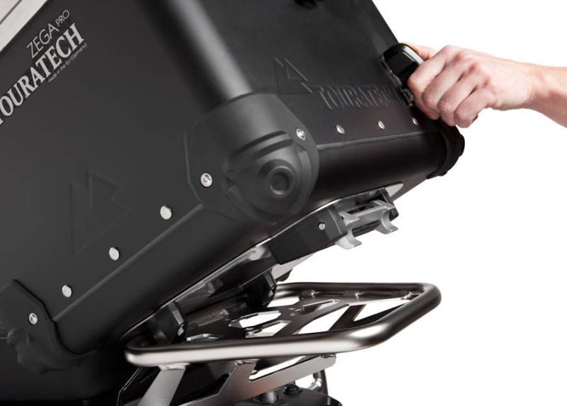Thùng nhôm ZEGA Pro Topcase Rapid-Trap, thể tích 38L, màu Đen