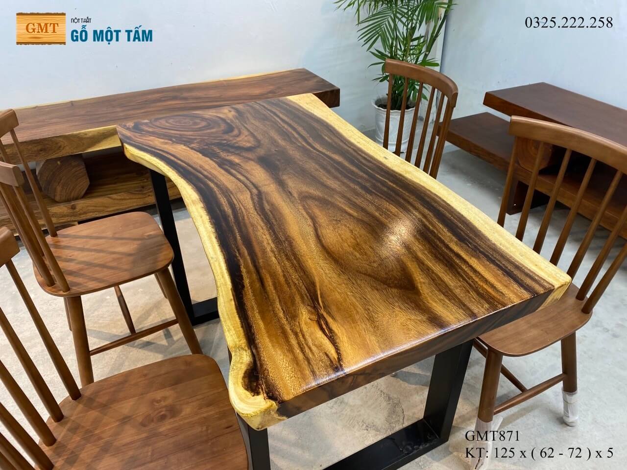 Bàn Gỗ Me Tây Nguyên Tấm, Bàn Cafe Gỗ Me Tây, Bàn Sân Vườn Gỗ Me Tây Dài 1,25m Rộng 72cm Dày 5cm