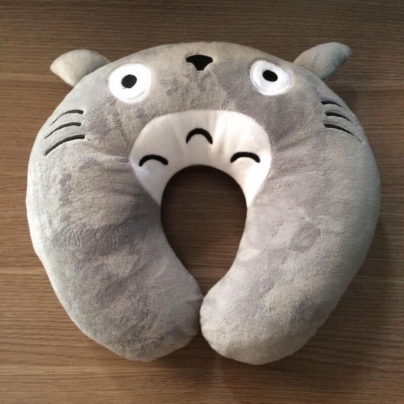 Gối Cổ Chữ U Aquaria Totoro Quà Tặng Siêu Mịn - Gối Chữ U Kê Cỗ Đi Xe Hình Thú