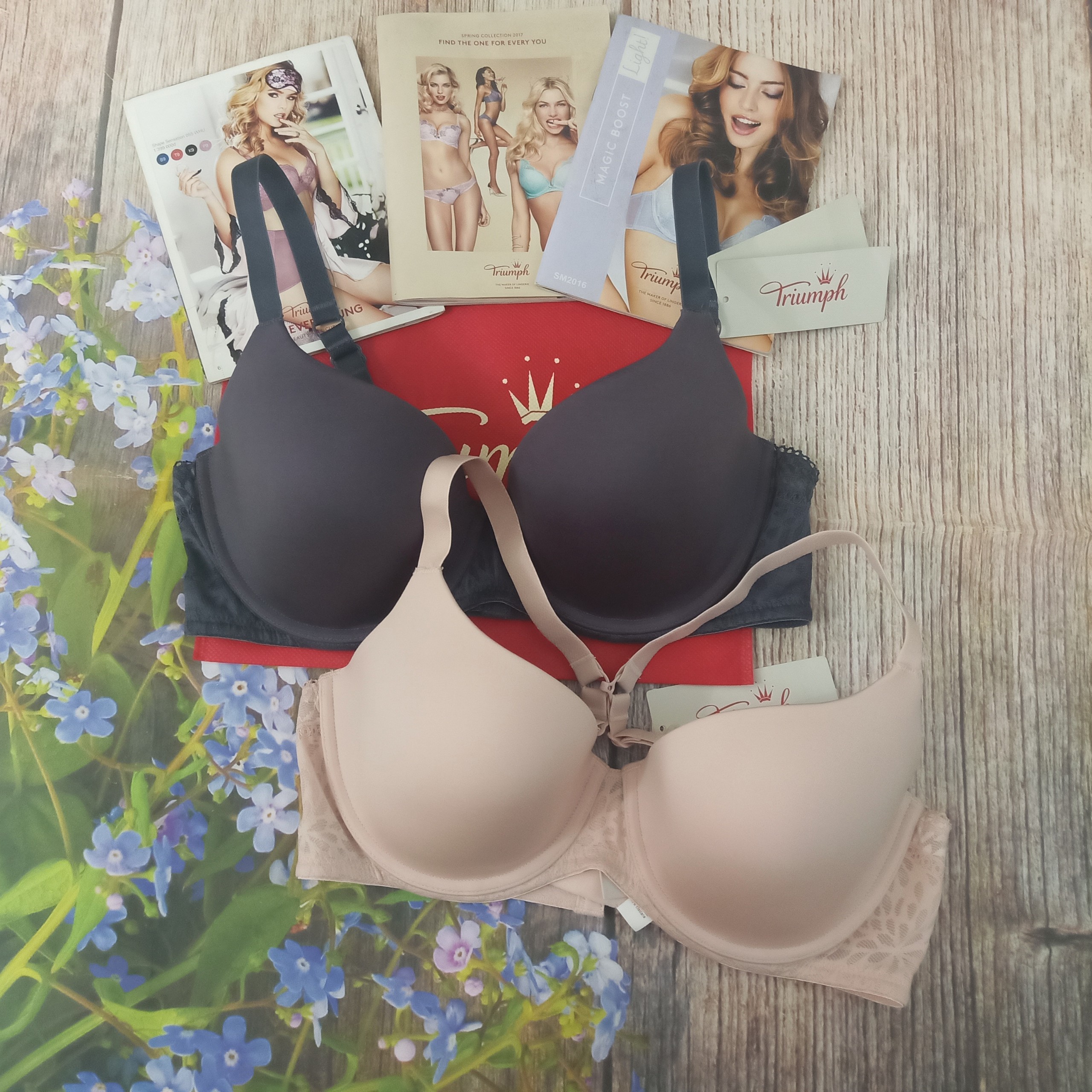 Áo lót nữ trơn nâng ngực mút mỏng có gọng Triumph Everyday Romance WHP 7709 cúp quả sâu ôm ngực hoàn hảo, phù hợp với chị em có ngực vừa và lớn, chảy sệ.