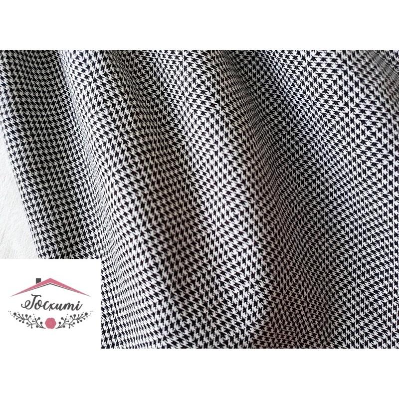 VÁY CARO ĐEN BÈO TRẮNG