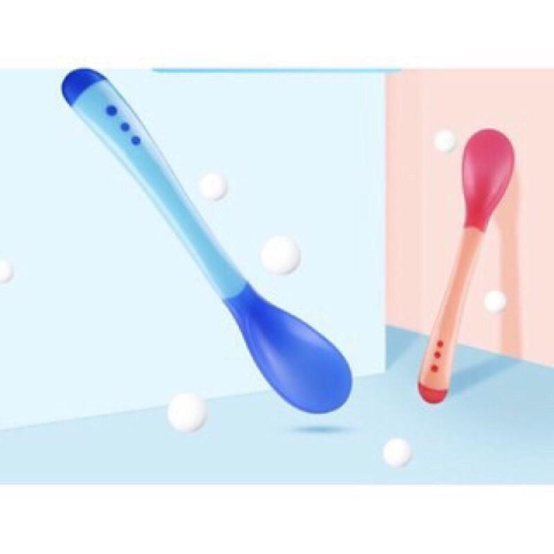 Thìa muỗng silicon ăn dặm báo nóng cảm ứng nhiệt