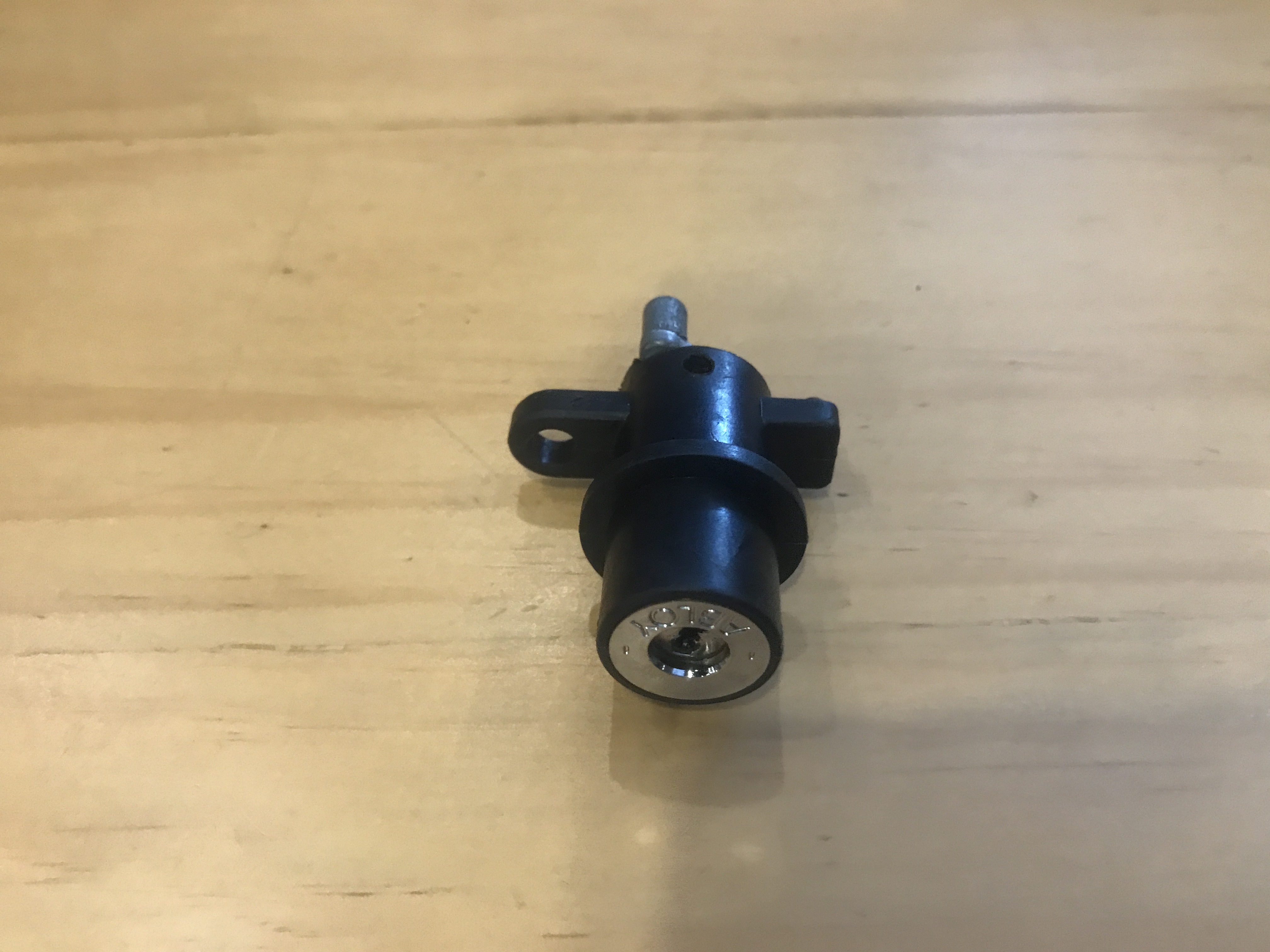 Khóa cổ chống trộm, chống bẻ khóa, chống vam, chống đoản cho Yamaha Z125 - YA Z125