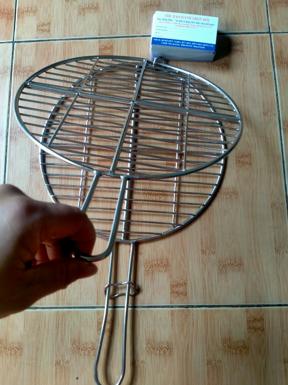 Vỉ nướng kẹp inox sus304 cao cấp - hoàn ngay 200% nếu bị gỉ sét - đường kính 27cm