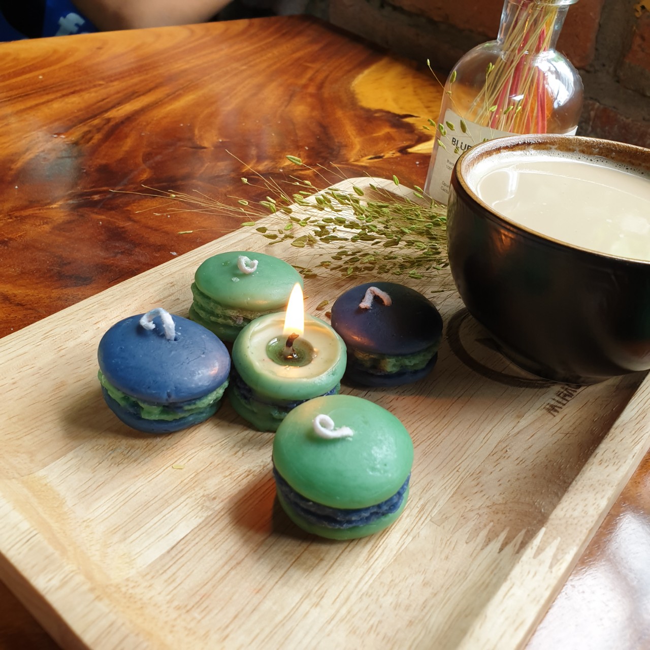 Set 5 Nến bánh Macaron tinh dầu trà xanh giúp thư giãn, giảm stress, thơm phòng - 80g