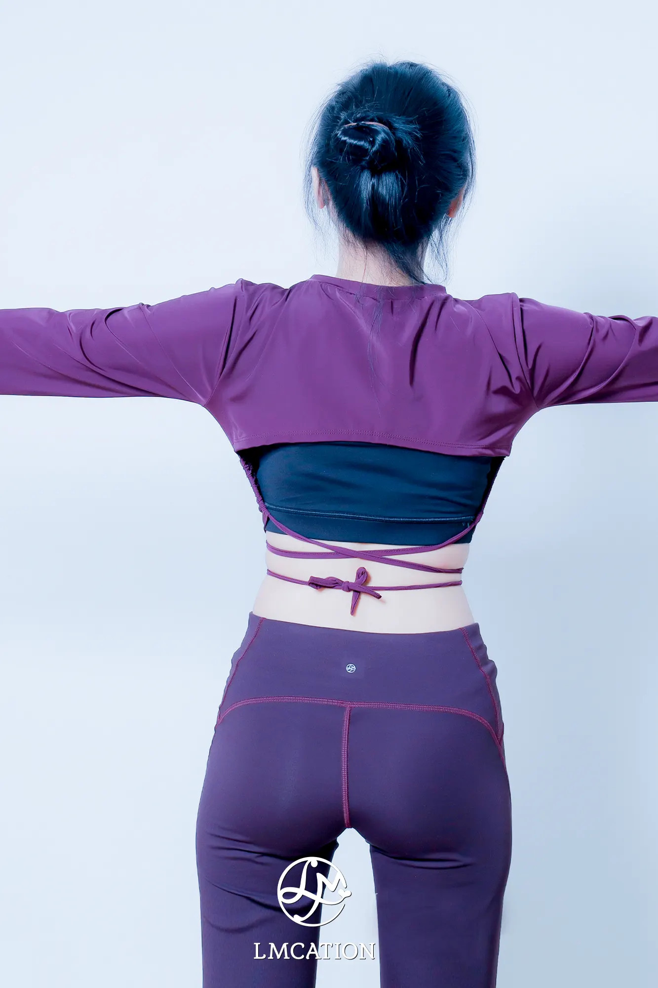 Bộ Đồ Thể Thao Nữ LMcation - Áo Đa Năng Joyce Crop Top & Quần Dài Phối Lưới LMcation Venus - Màu Tím