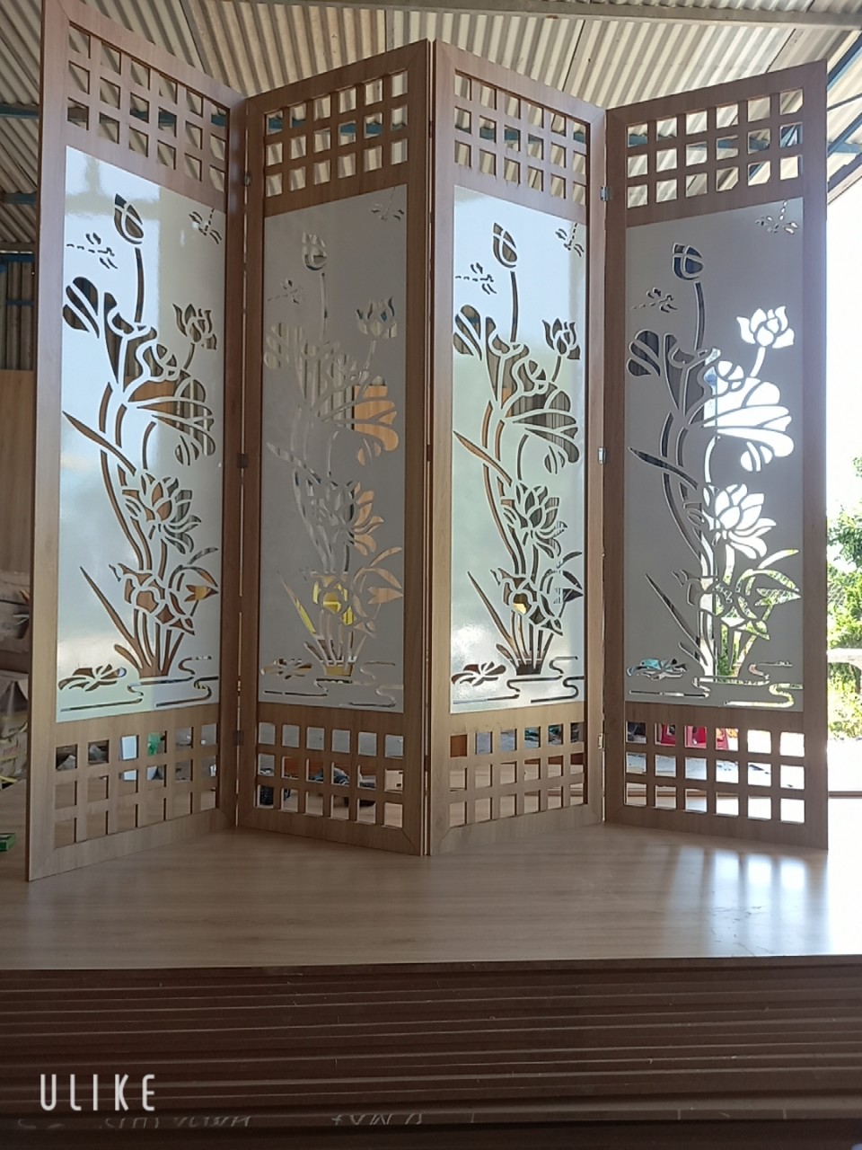 Bình phong vách ngăn tứ quý sen