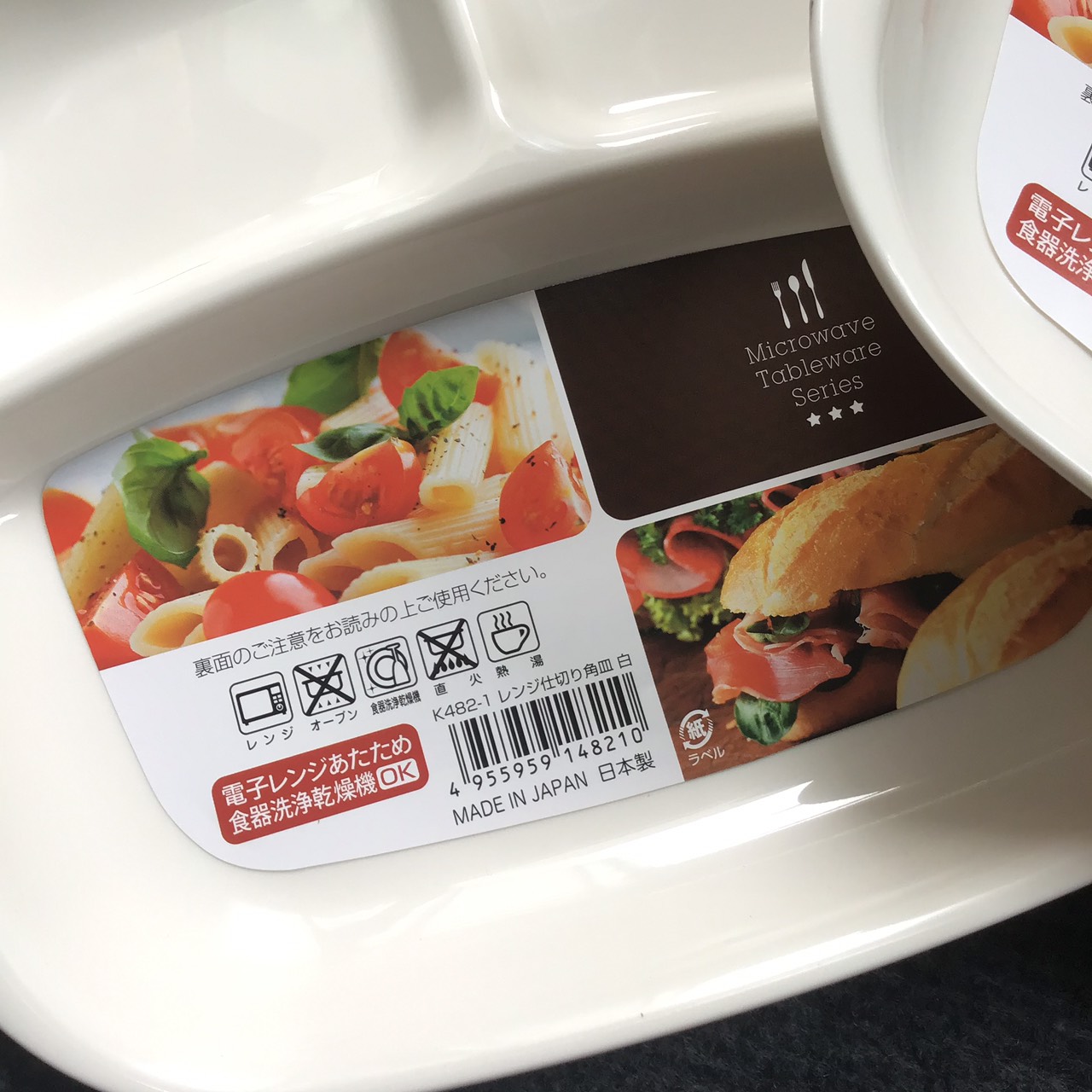 Combo khay ăn dặm 3 ngăn và bộ thìa nĩa nhựa nhập khẩu từ Nhật