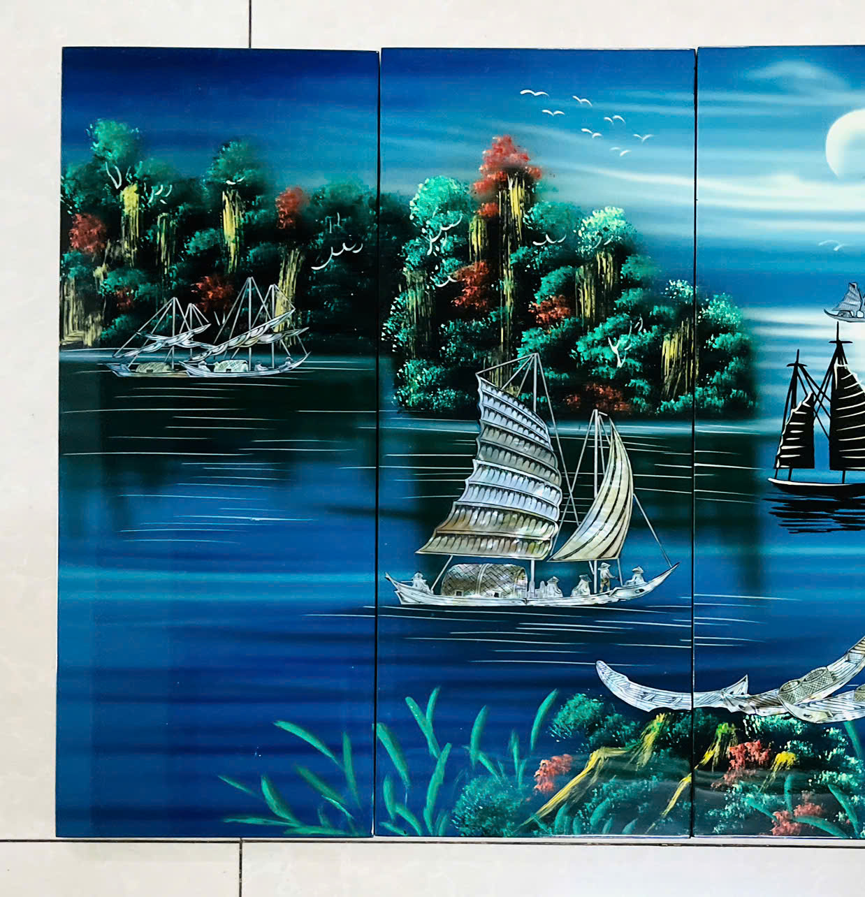 Bộ Tranh sơn mài 4 tấm- THUẬN BUỒM XUÔI GIÓ - Khảm cừ cao cấp size 50x80 cm - Ý Nghĩa Phong Thủy